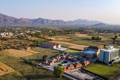 The Bhagwati Cottage & Villa