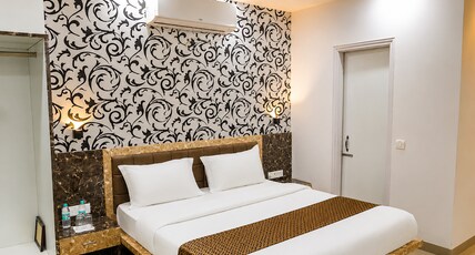Sairaah Golden Suites Room Type - Studio Suite-Free Shuttle Pickup and Drop to Sai Baba Temple (Gate 2) Sairaah Golden Suites Room Type - Studio Suite-Free Shuttle Pickup and Drop to Sai Baba Temple (Gate 2)
