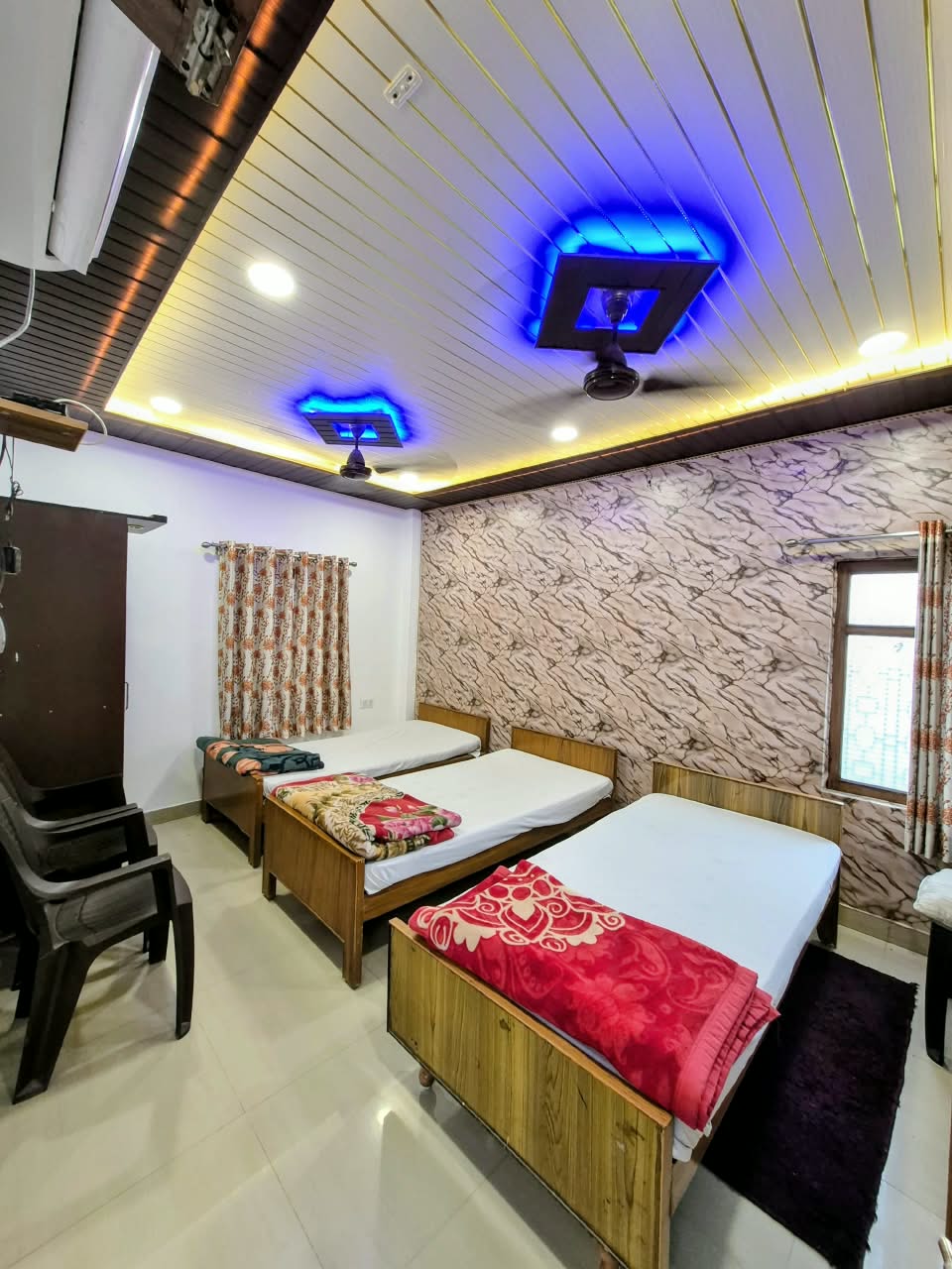 Teerth Guest House - Tap to explore photos
