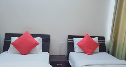 Happy Stay 12 - Viman Nagar Room Type - Deluxe AC Room