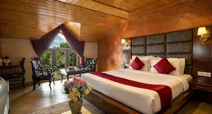 Hotel The Dewan by Royal NaQash Room Type - Manzar Delight Room AC - Valley View or Garden View Hotel The Dewan by Royal NaQash Room Type - Manzar Delight Room AC - Valley View or Garden View