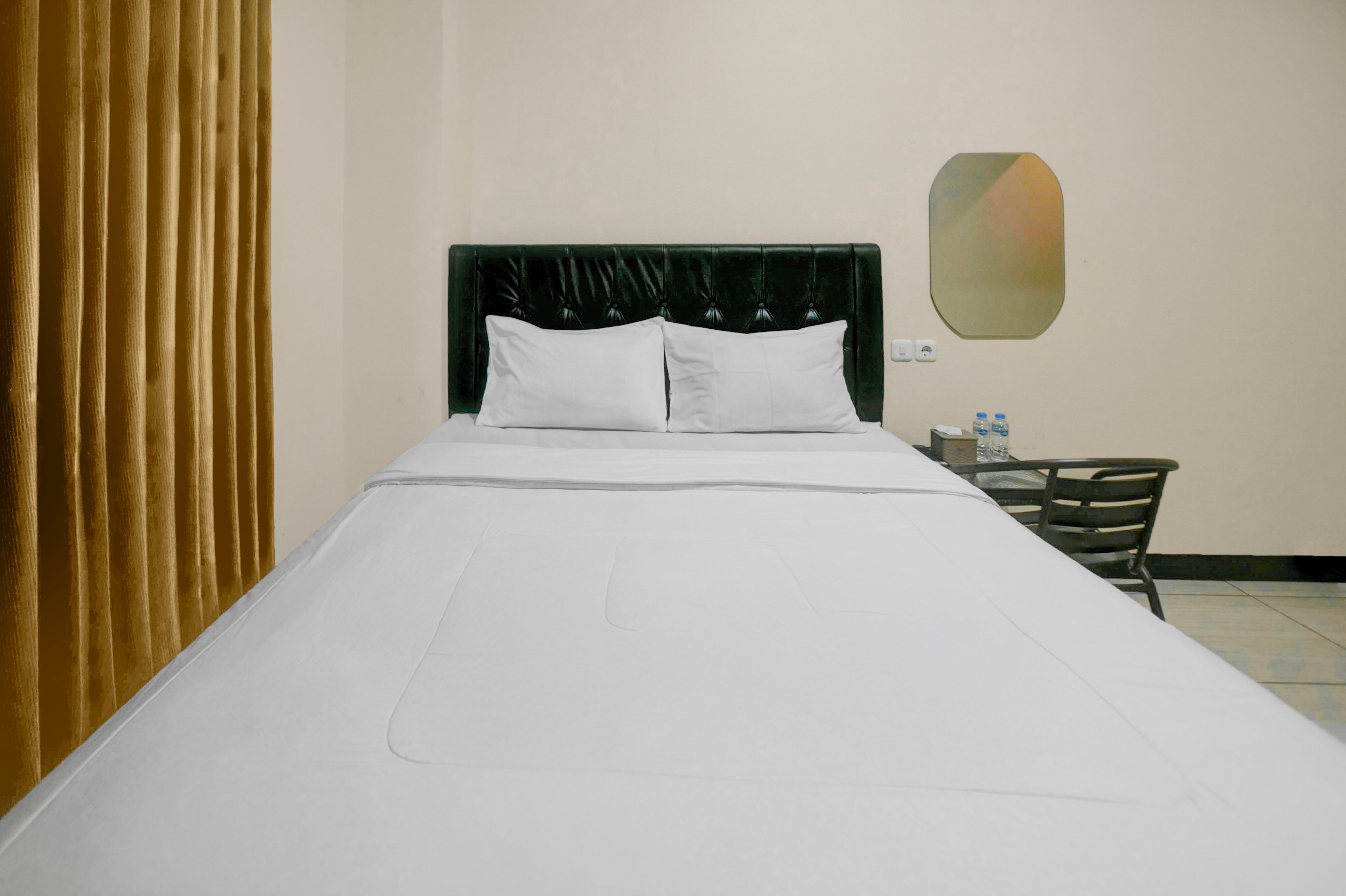Hotel O Madina Homestay - Tap to explore photos