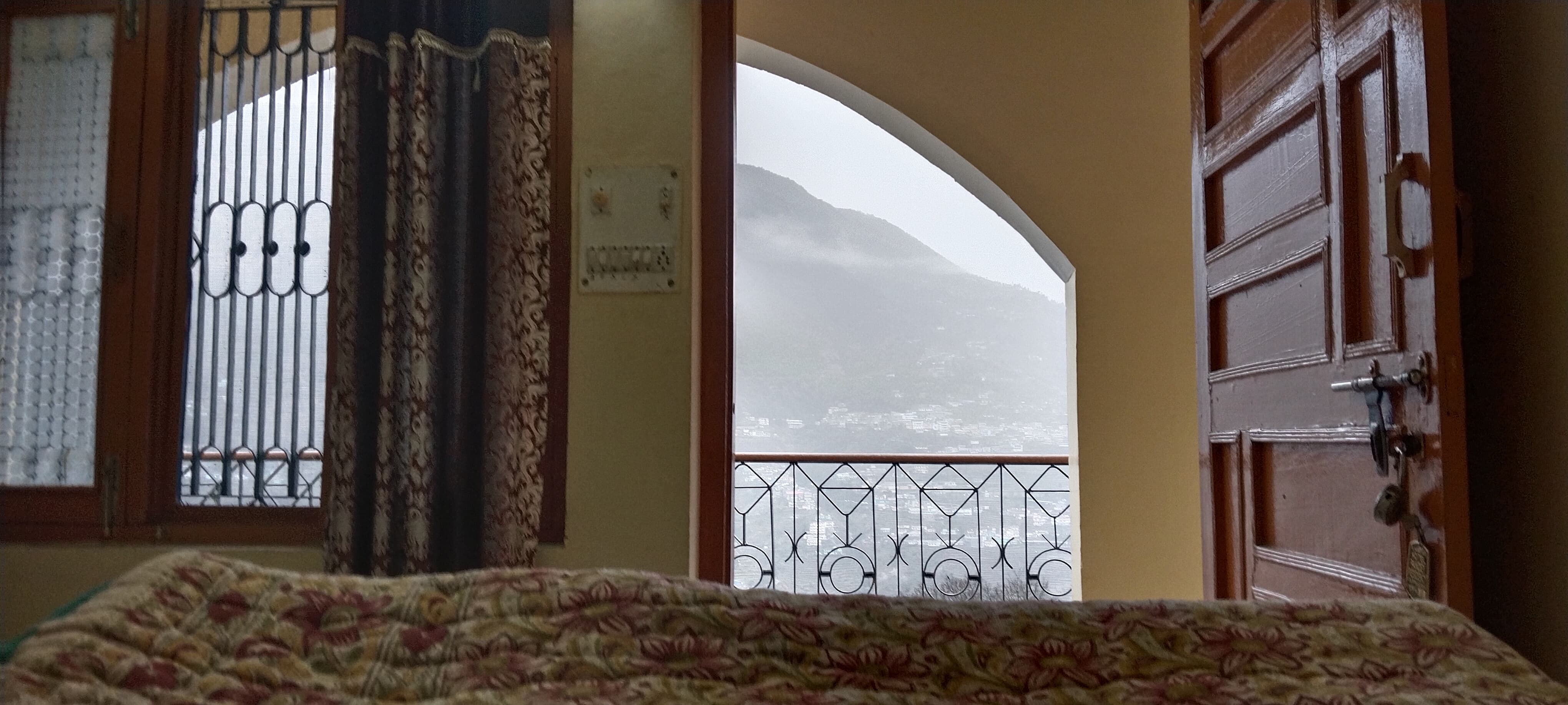 Hotel Pandey Residency - Tap to explore photos
