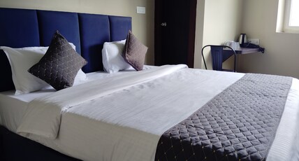 Hotel Pearl Heights Room Type - Standard Room