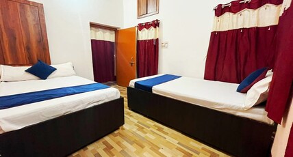 Hotel Swastik Deoghar Room Type - 4 Bed Premium Family Room