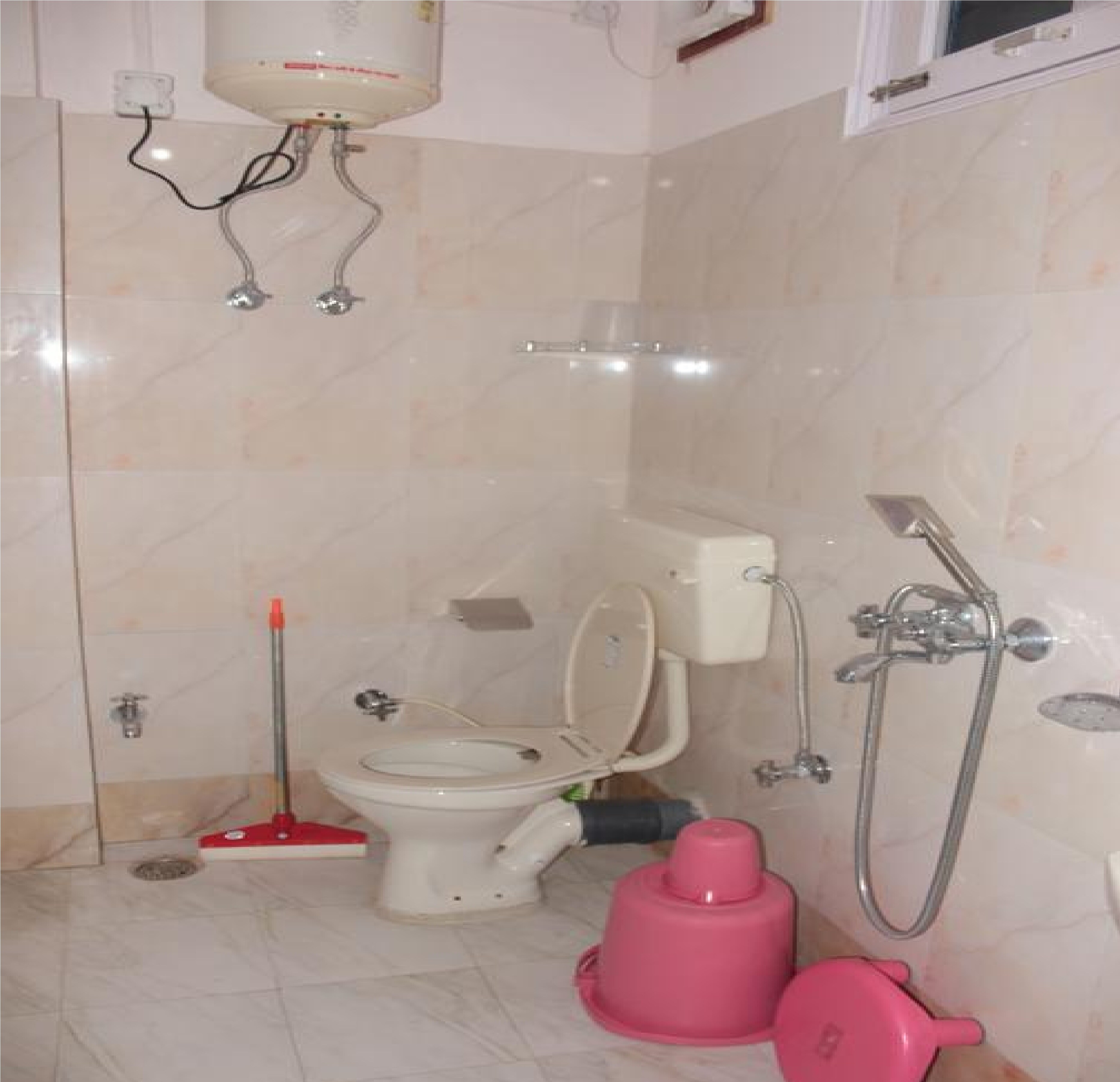 Shandil Home stay - Tap to explore photos