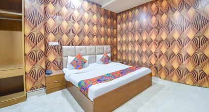 FabHotel Royal Residency Room Type - Deluxe Room
