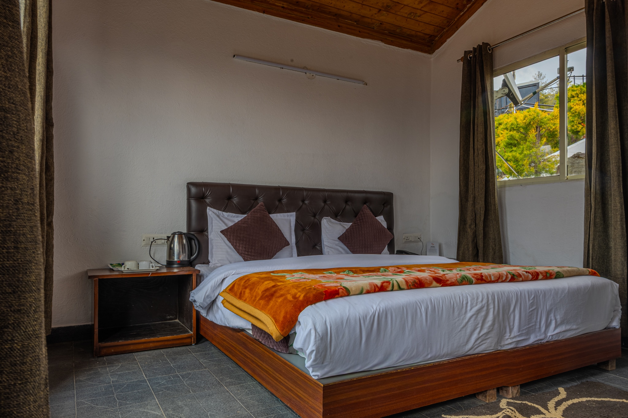 Nature Nest Resort- Beautiful Sunset and Valley View, Chail, Shimla - Tap to explore photos