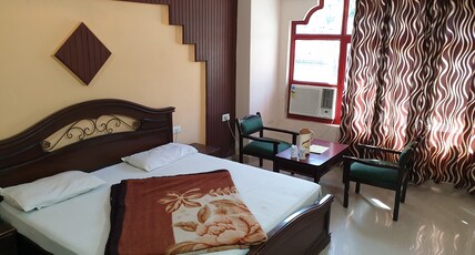 Hotel Vasundhara Room Type - Standard A/C Room