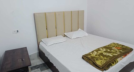 Hotel O A2 residency Room Type - Classic