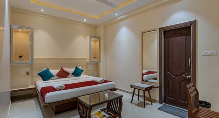 Hotel Vimleshwar Room Type - Deluxe Room Non AC