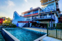 Aura Bunglow by Whitetrip