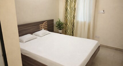 Hotel rosewood plaza -  Mahabaleshwar , Couple & Family Stay Rooms with Free Wi-Fi Room Type - Deluxe Couple Room