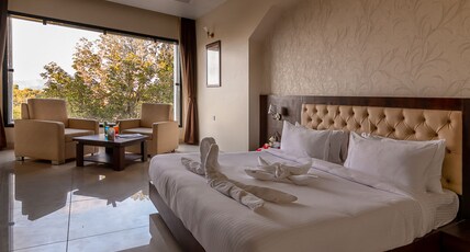 Savitri Resort Pushkar Room Type - Deluxe Room