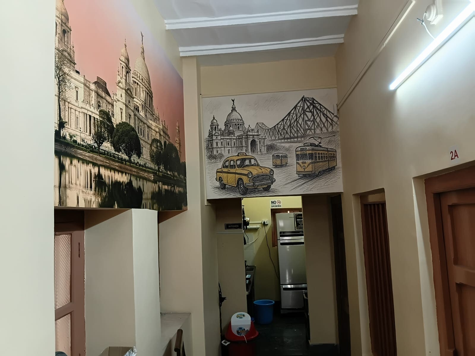 Evara Stays Backpackers Hostel - Tap to explore photos