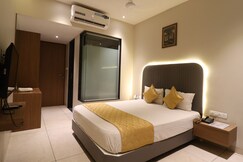 Hotel The UBE Residency