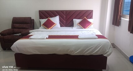 HOTEL SAVITHA'S INN Room Type - Deluxe Room
