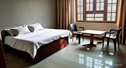 Hotel VS Grand Room Type - Deluxe