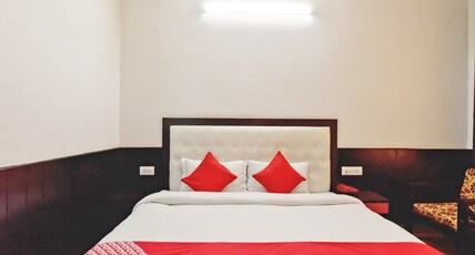 Hotel O Whispering River Room Type - Classic