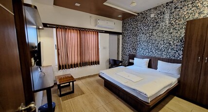 Hotel Candle Wood & Restaurant Room Type - Double Bed Room