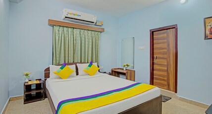 Itsy Hotels Sidhartha Residency Room Type - Economy Room