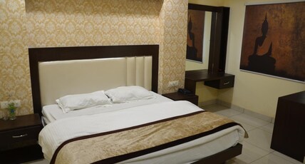 Hotel Sunstar Room Type - Super Deluxe