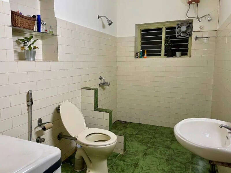 Summer House 2bhk - Tap to explore photos