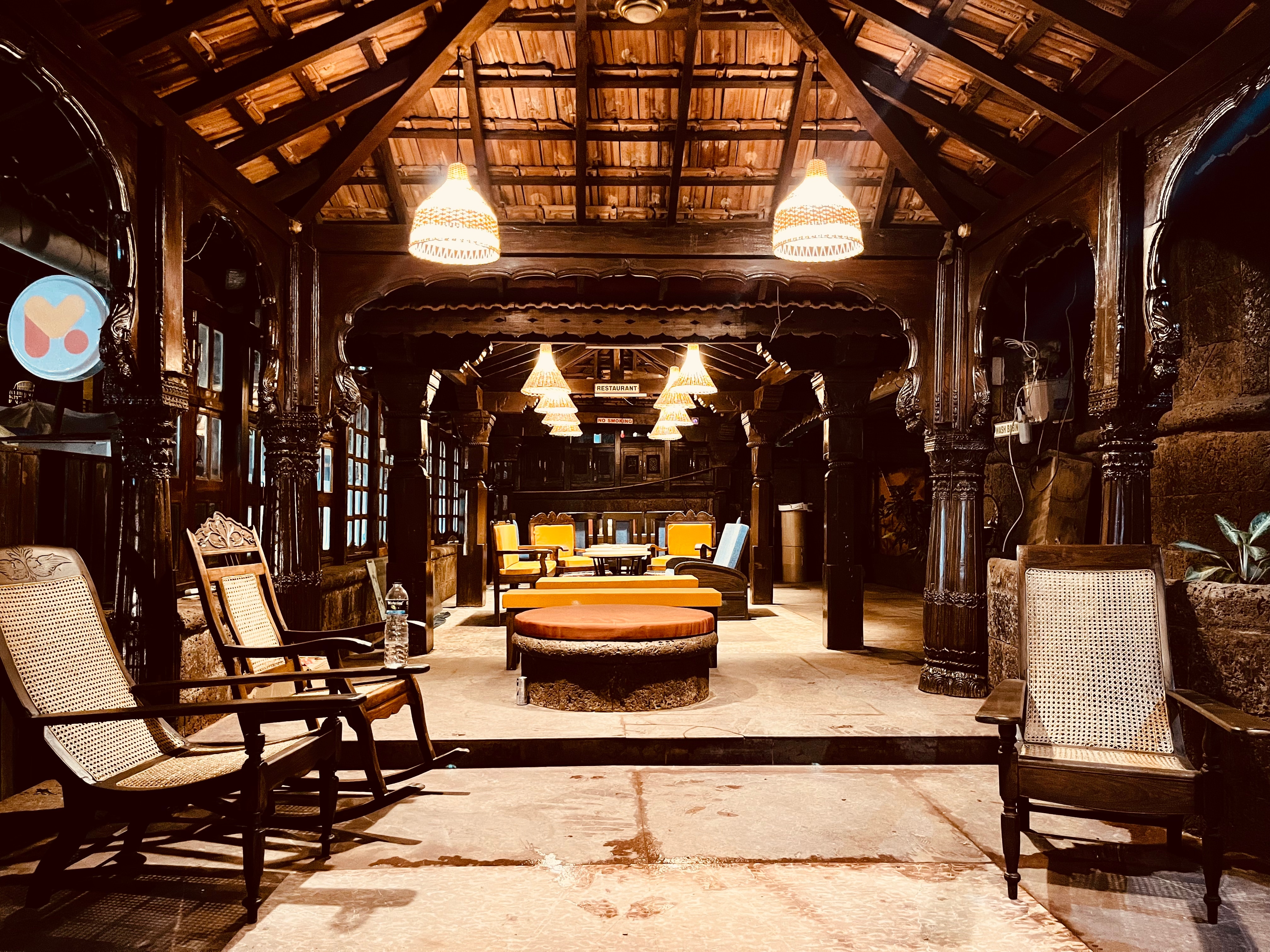 Madpackers Goa (Anjuna) | Pool Table & Bar - Tap to explore photos