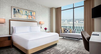 InterContinental San Diego Room Type - 1 King Premium Corner