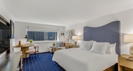 InterContinental MIAMI Room Type - 1 King Classic Club Lounge Access Skyline View