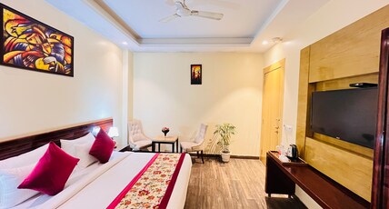 Hotel Banz Delhi Airport Room Type - Deluxe Room