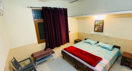 Negi Lodge Chandigarh Room Type - Deluxe room with AC