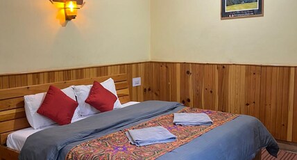 Cabin 8 Jibhi Room Type - Deluxe Room With Balcony