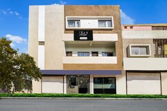 Super Collection O Ujjain City Centre Formerly Hotel Olive Inn