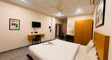FabHotel Orion Inn Room Type - Deluxe Room