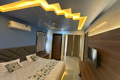 Dolce Vita Villa Udaipur
