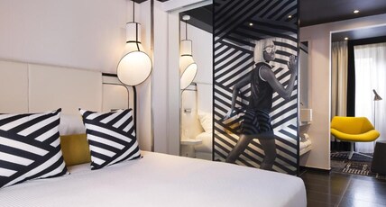 Ekta Hotel Room Type - Suite