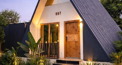 Heaven Wood Exxotica by Rubystone Room Type - Luxury A-Frame Pool View Cottage Heaven Wood Exxotica by Rubystone Room Type - Luxury A-Frame Pool View Cottage