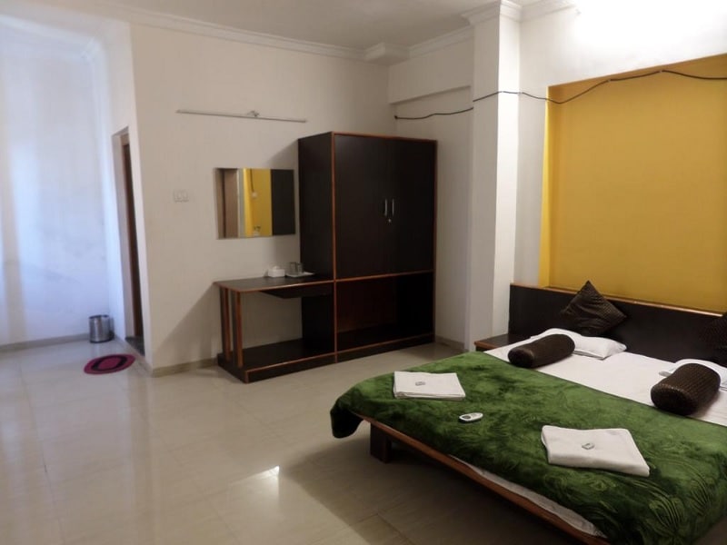 Hotel Amantran - Tap to explore photos