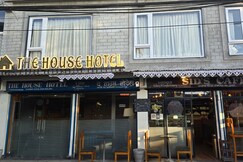 The House Hotel