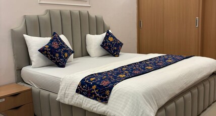 Hotel Jp Palace Room Type - Premium super deluxe