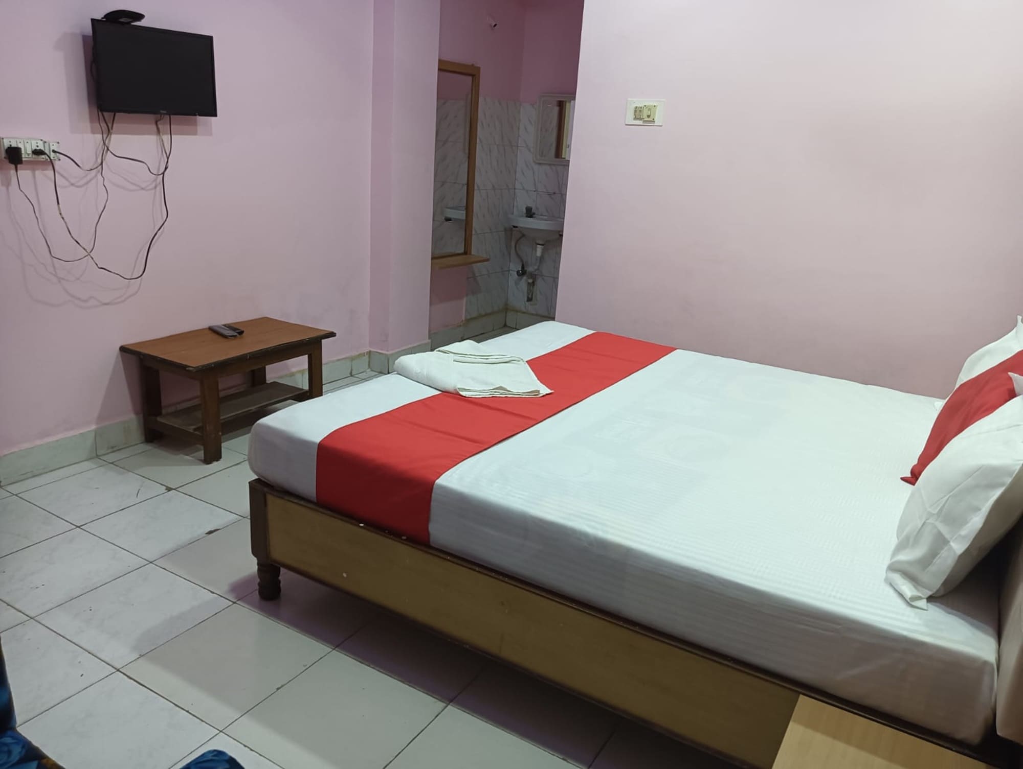 Hotel Bhaba Laxmi - Tap to explore photos