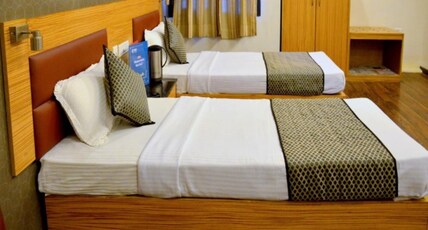 Riddhi Inn Room Type - Deluxe Room