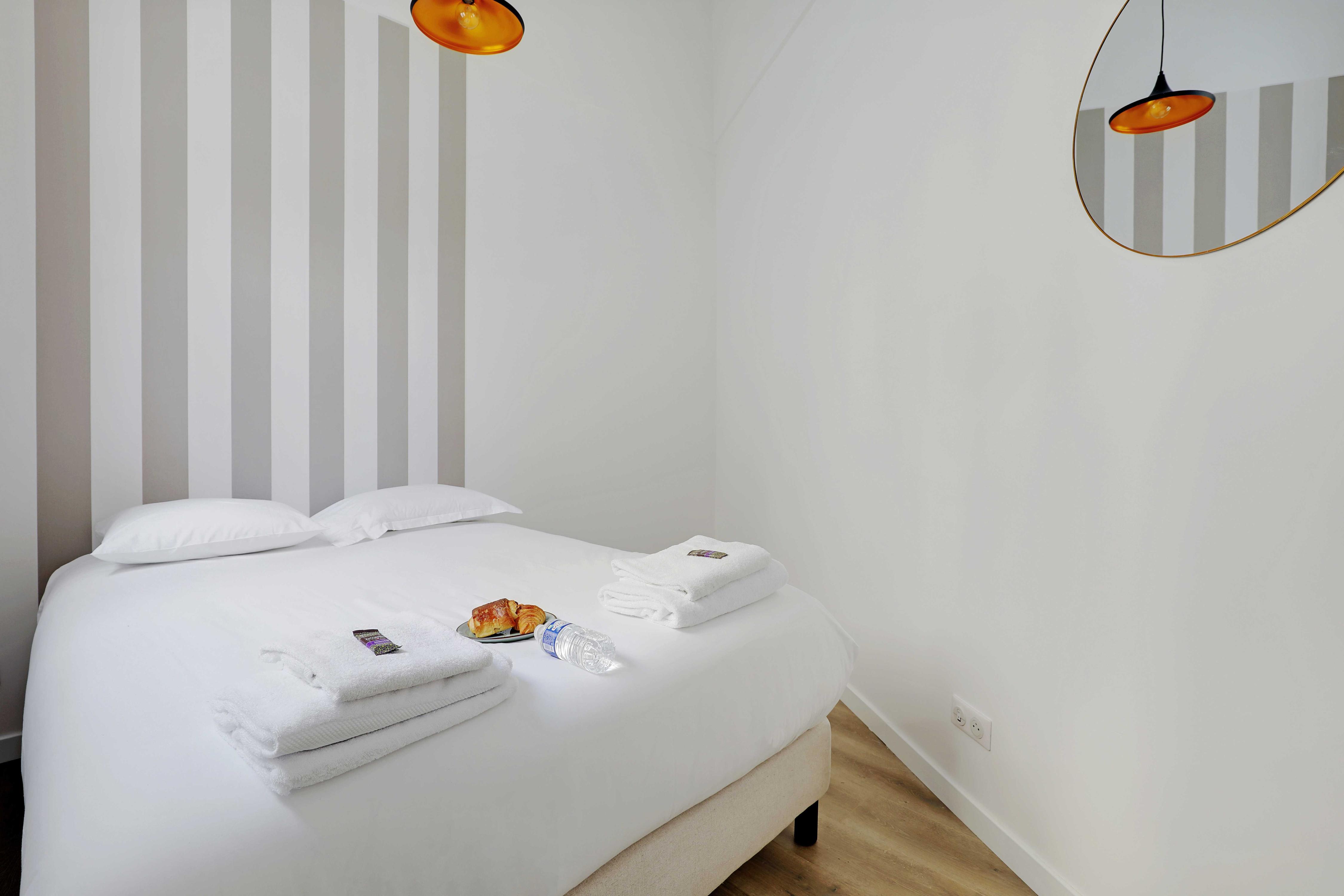 Intimate apartment - 1BR/4P - Javel - Tap to explore photos