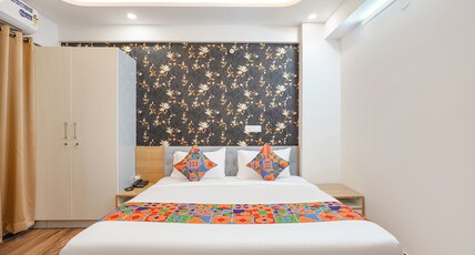 Fabhotel Vasatiya Hotels & Suites Room Type - Premium Room