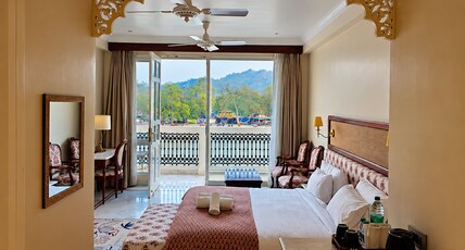 Gauri Gangaa at Har Ki Pauri (with Private Ganga Ghat) Room Type - Ganga View Suite with Private Balcony