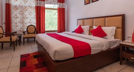 Woodstock IN Dalhousie Room Type - Deluxe Room Woodstock IN Dalhousie Room Type - Deluxe Room