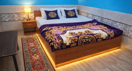 Tripathi's Rampath Inn Ayodhya / Near Rammandir Room Type - Deluxe Room with coller 