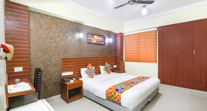 FabHotel Royal Ville Room Type - Premium Room
