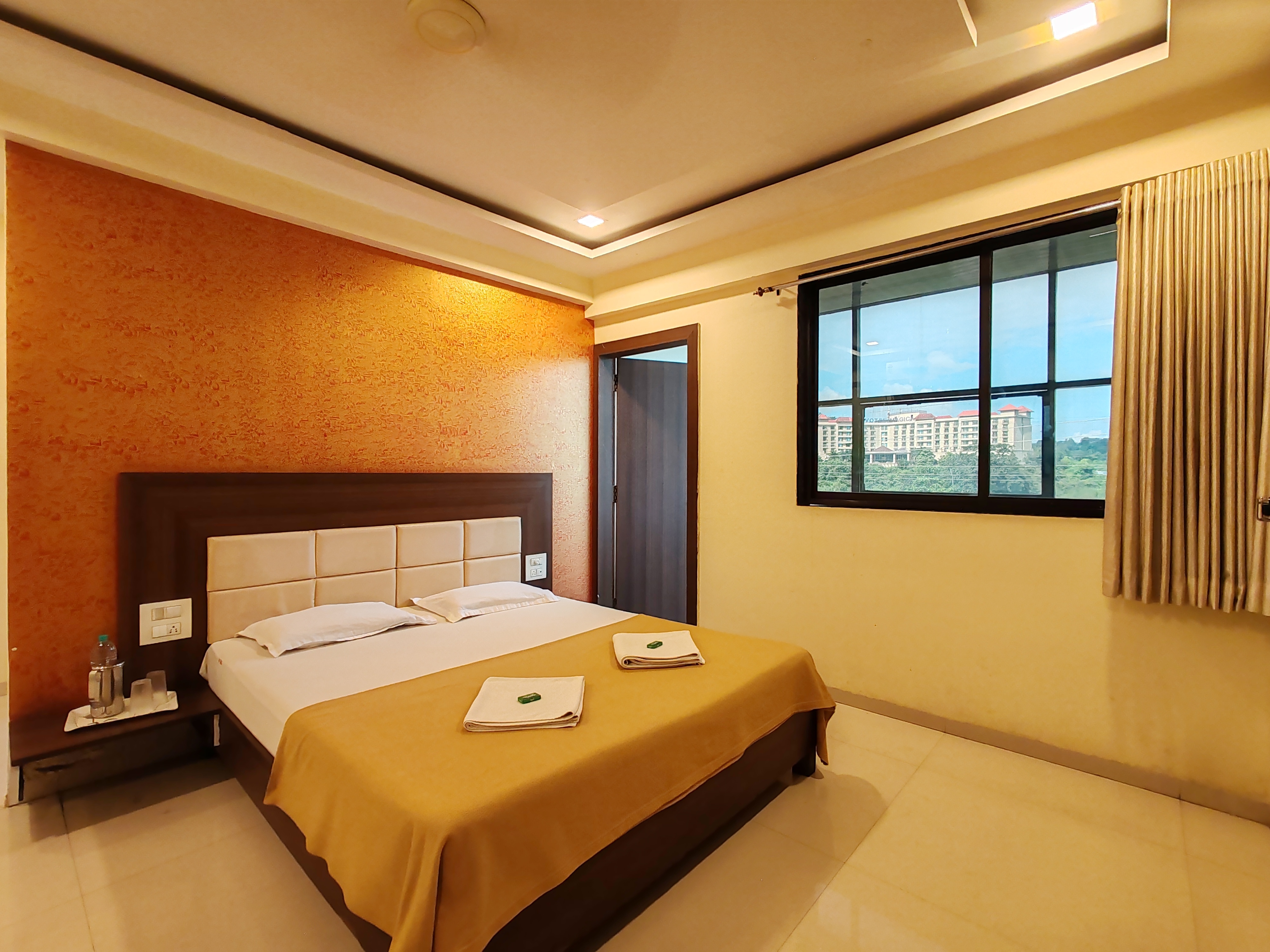 Hotel Sai Keshar Residency - Tap to explore photos